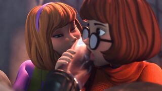 Scooby Doo Velma & Daphne Sharing Minotaurs Big Mount